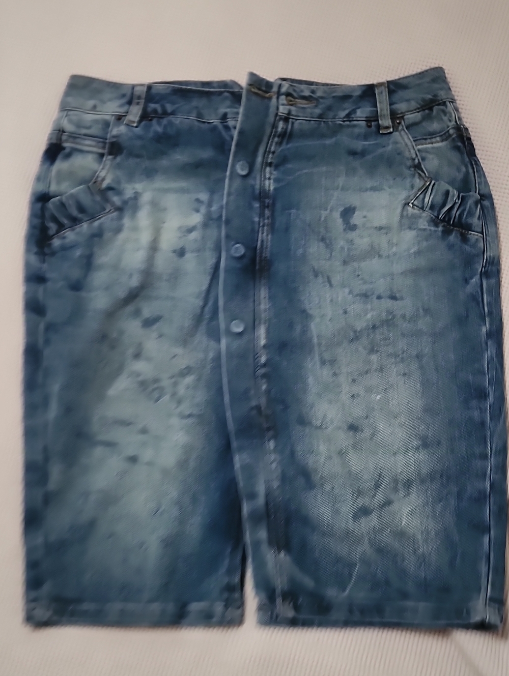 Button-Front Washed Denim Skirt in Blue